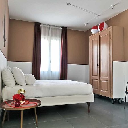 Casa Sebina - Your Design Home On The Lake - 3 Bathrooms 3 Bedrooms 代森扎诺-德尔加达 外观 照片